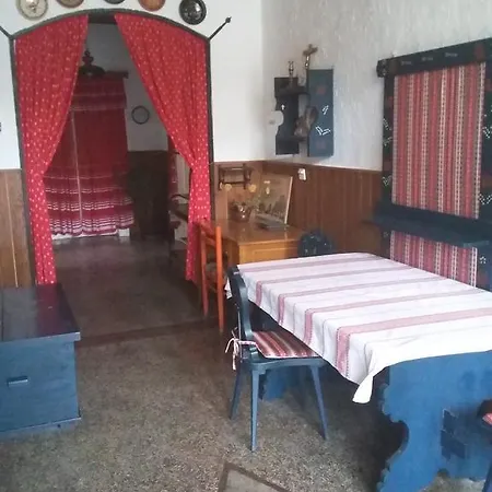 Konukevi Anna Vendeghaz 2*